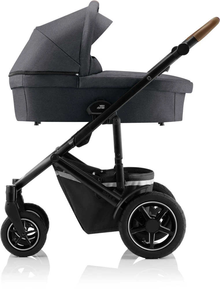 Britax Römer 2023 SMILE III Babywanne Midnight Grey 3 Britax Römer 2023 SMILE III Babywanne Midnight Grey