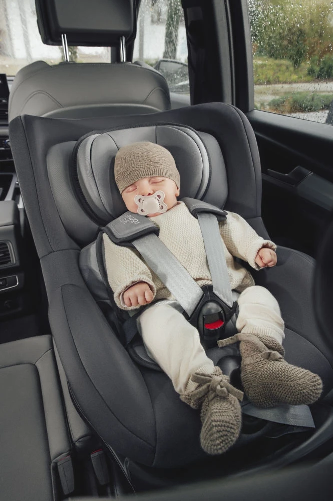 Britax Römer 2023 Dualfix Pro (40-105 Cm) Blue Marble 8 Britax Römer 2023 Dualfix Pro (40-105 Cm) Blue Marble – Bild 6