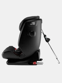 Britax Römer Advansafix IV R Cosmos Black 41 Britax Römer Advansafix IV R Cosmos Black -Britax Römer ADVANSAFIX IV R Cosmos Black 01 Top Tether 2018 WEB