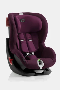 Britax Römer King II LS Burgundy Red 11 Britax Römer King II LS Burgundy Red -Britax Römer KING II LS BlackSeries BurgundyRed 04 light 2017 300dpi